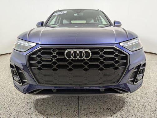 2025 Audi Q5 Premium 45 TFSI S line quattro