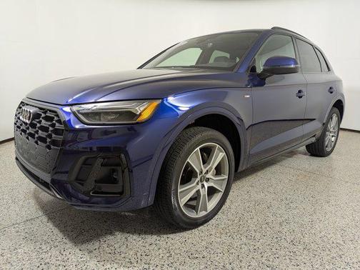 2025 Audi Q5 Premium 45 TFSI S line quattro