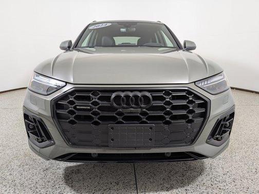 2024 Audi Q5 Prestige 55 TFSI e S line quattro S tronic