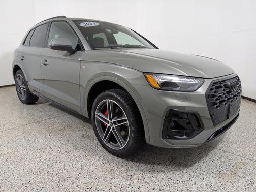 2024 Audi Q5 Prestige 55 TFSI e S line quattro S tronic