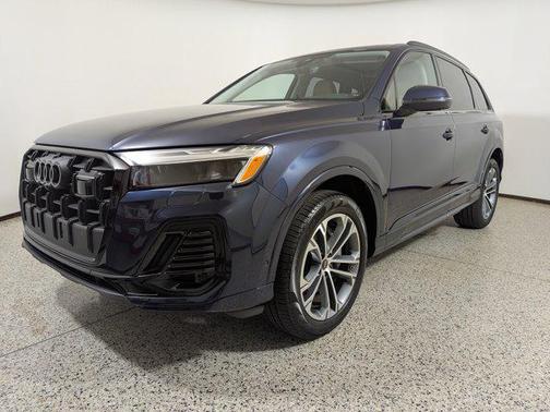 2025 Audi Q7 Premium Plus 45 TFSI quattro Tiptronic