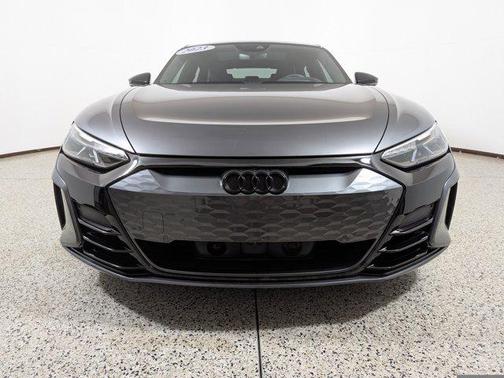 2023 Audi RS e-tron GT quattro
