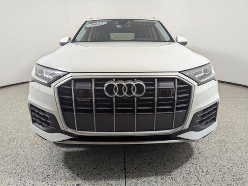 2022 Audi Q7 Premium Plus 55 TFSI quattro Tiptronic