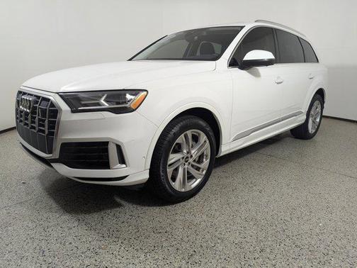 2022 Audi Q7 Premium Plus 55 TFSI quattro Tiptronic