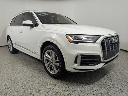 2022 Audi Q7 Premium Plus 55 TFSI quattro Tiptronic