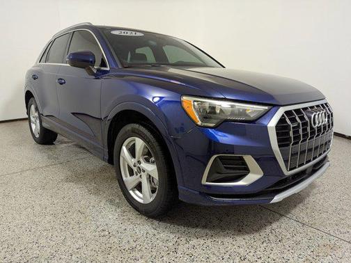 2021 Audi Q3 Premium 40 TFSI quattro Tiptronic