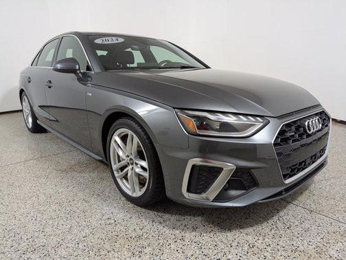 2024 Audi A4 Premium Plus 45 TFSI S line quattro S tronic