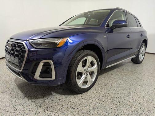 2022 Audi Q5 Premium Plus 45 TFSI S line quattro S tronic