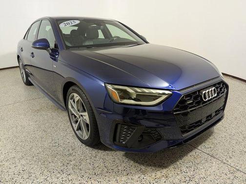 2025 Audi A4 Premium 45 TFSI S line quattro S tronic
