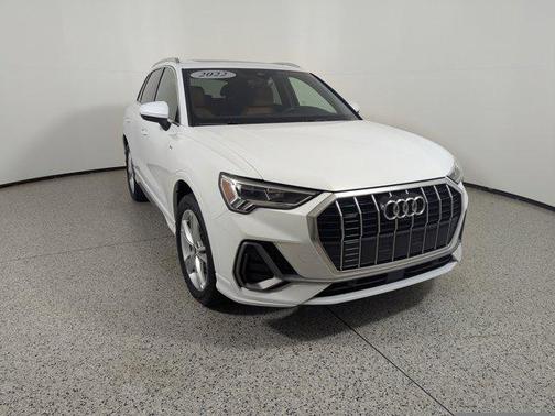 2022 Audi Q3 Premium Plus 45 TFSI S line quattro Tiptronic