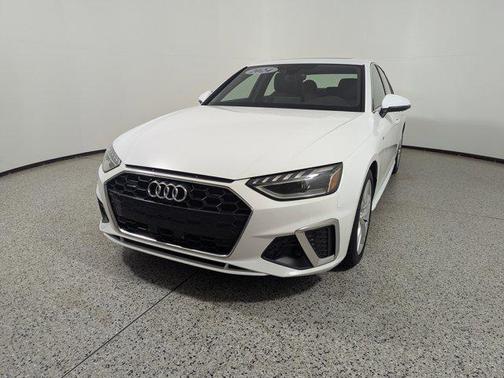 2024 Audi A4 Premium Plus 45 TFSI S line quattro S tronic