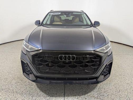 2024 Audi Q8 Premium Plus 55 TFSI quattro