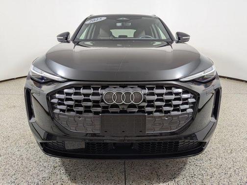 2025 Audi Q5 Prestige TFSI quattro S tronic