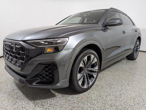 2025 Audi Q8 Premium Plus 55 TFSI quattro