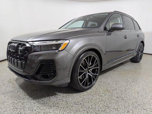 2025 Audi Q7 Premium Plus 55 TFSI quattro Tiptronic