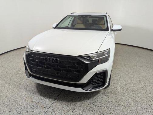 2024 Audi Q8 Premium Plus 55 TFSI quattro
