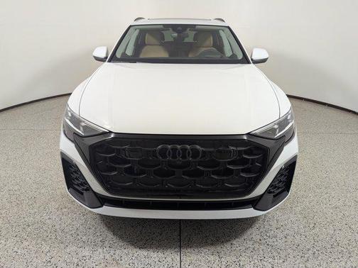 2024 Audi Q8 Premium Plus 55 TFSI quattro