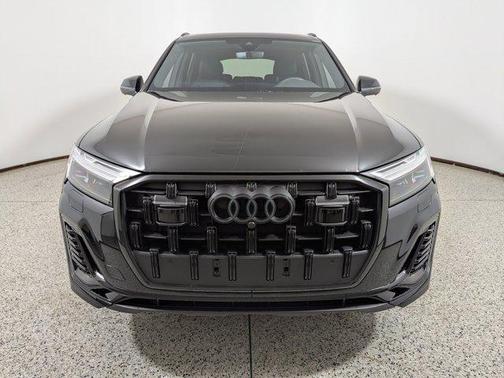 2025 Audi Q7 Premium Plus 55 TFSI quattro Tiptronic