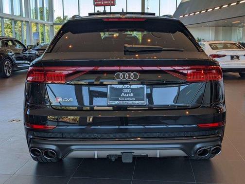 Photo 4 of 29 of 2021 Audi SQ8 4.0T quattro Premium Plus