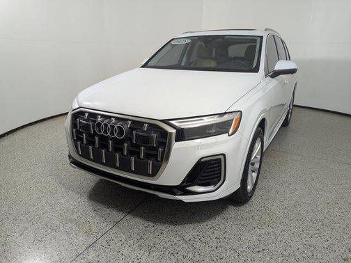 2025 Audi Q7 Premium Plus 55 TFSI quattro Tiptronic