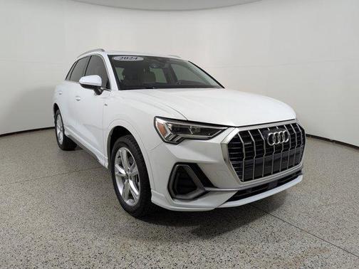 2024 Audi Q3 Premium Plus 45 TFSI S line quattro Tiptronic