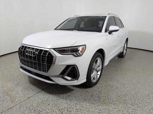 2024 Audi Q3 Premium Plus 45 TFSI S line quattro Tiptronic