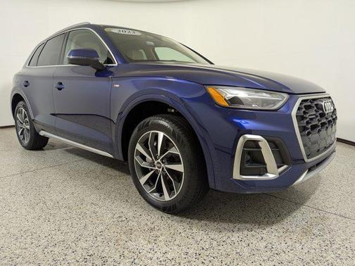2023 Audi Q5 Premium Plus 45 TFSI S line quattro