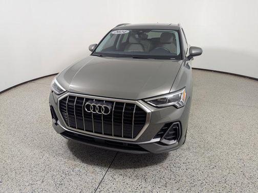 2024 Audi Q3 Premium Plus 45 TFSI S line quattro Tiptronic