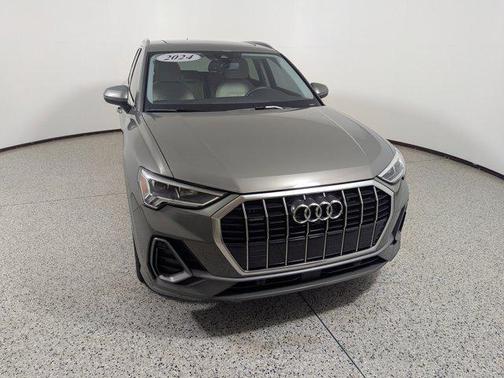 2024 Audi Q3 Premium Plus 45 TFSI S line quattro Tiptronic