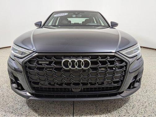 2025 Audi A8 L 55 TFSI quattro Tiptronic