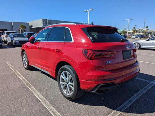 2023 Audi Q3 Premium Plus 45 TFSI S line quattro Tiptronic