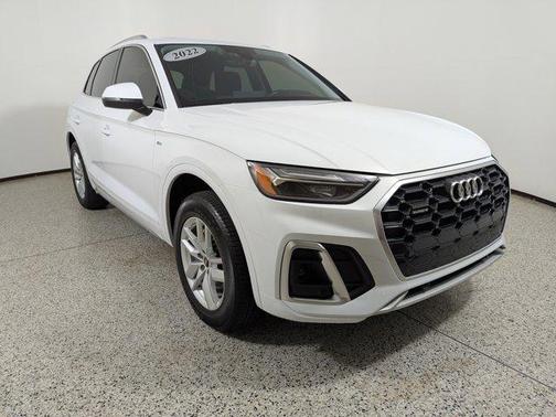 2022 Audi Q5 Premium 45 TFSI S line quattro S tronic