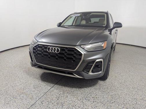2025 Audi Q5 Premium Plus 45 TFSI S line quattro S tronic