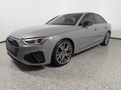 2022 Audi S4 Premium Plus TFSI quattro Tiptronic