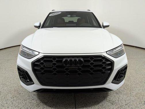 2025 Audi Q5 Premium Plus 45 TFSI S line quattro S tronic