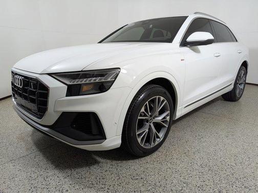 2023 Audi Q8 Premium Plus 55 TFSI quattro Tiptronic