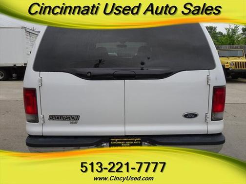 2004 Ford Excursion XLT