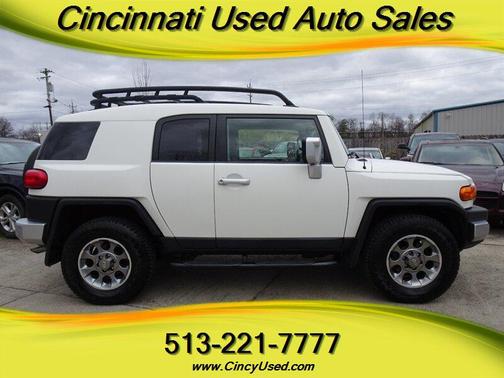 2011 Toyota FJ Cruiser Base