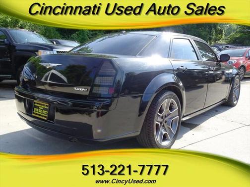 2006 Chrysler 300 SRT8