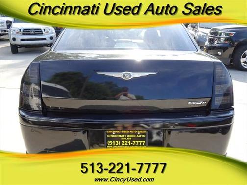 2006 Chrysler 300 SRT8