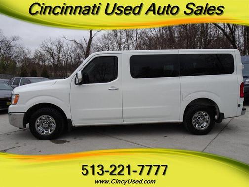 2018 Nissan NV Passenger NV3500 HD SL V8