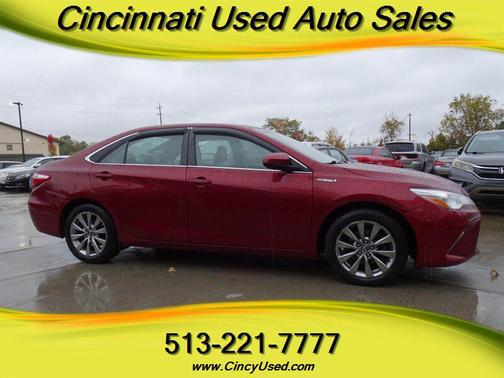 2017 Toyota Camry Hybrid XLE