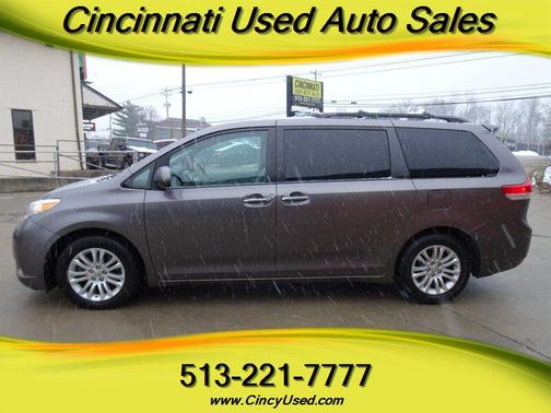2014 Toyota Sienna XLE