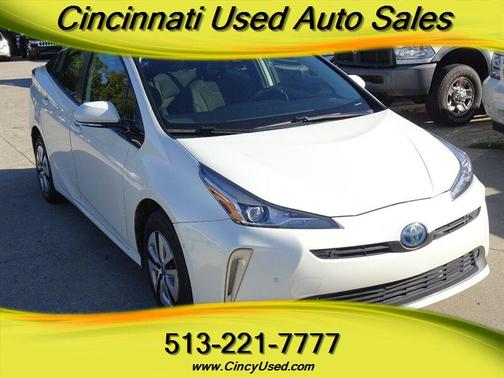 2020 Toyota Prius LE