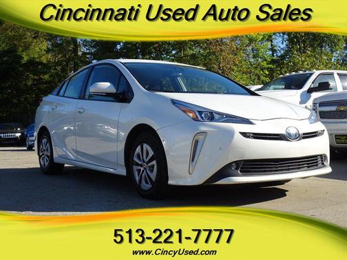 2020 Toyota Prius LE