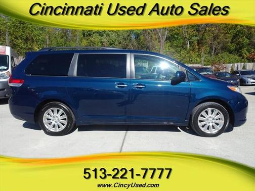2012 Toyota Sienna XLE