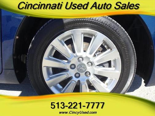 2012 Toyota Sienna XLE