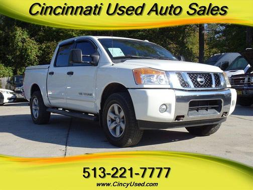 2014 Nissan Titan SV
