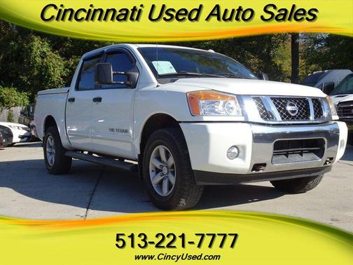 2014 Nissan Titan SV
