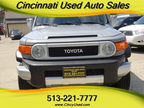 2014 Toyota FJ Cruiser Base